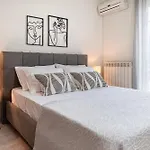 Maio Seaview & Sunset In Rhodes Apartament *
