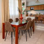 Maio Seaview & Sunset In Rhodes Apartament