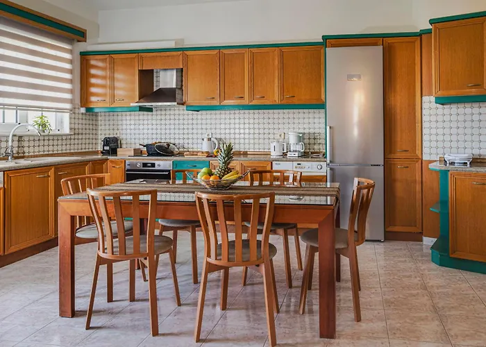 Maio Seaview & Sunset In Rhodes Lägenhet Kremastí