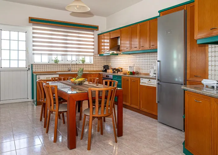 Daire Maio Seaview & Sunset In Rhodes *