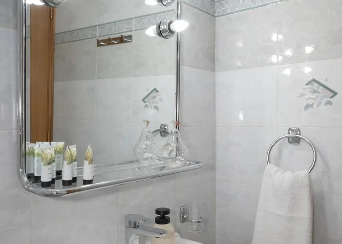 Maio Seaview & Sunset In Rhodes Lägenhet Kremastí