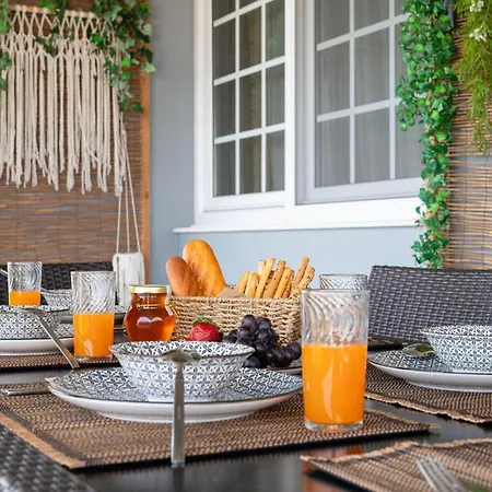 Maio Seaview & Sunset In Rhodes Appartement