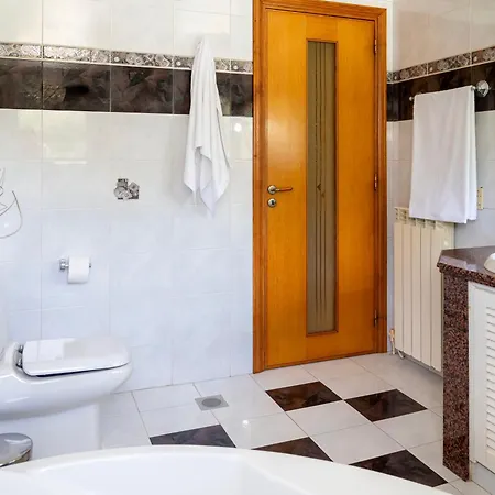 Maio Seaview & Sunset In Rhodes Appartamento Kremastí